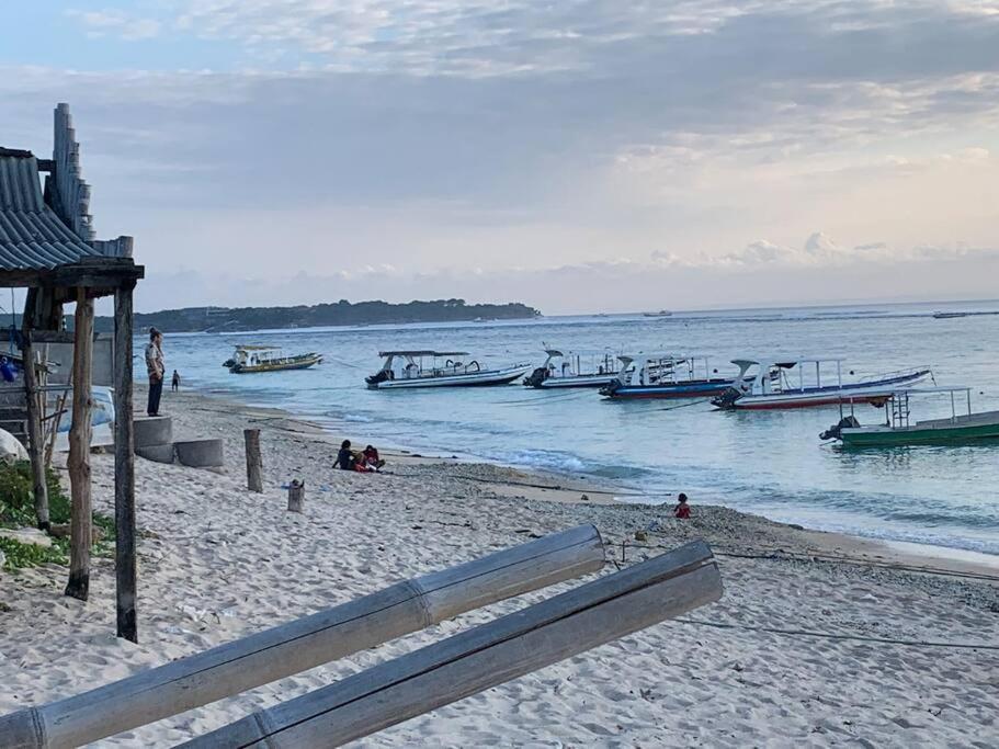 3 Monkeys Lembongan Studio Apartments Gym Recovery Centre Εξωτερικό φωτογραφία